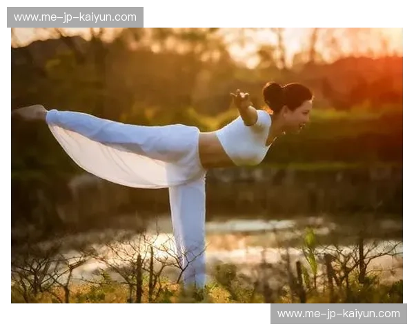 瑜伽训练历史交锋:从古老传承到现代革新 瑜伽训练历史交锋:从古老传承到现代革新